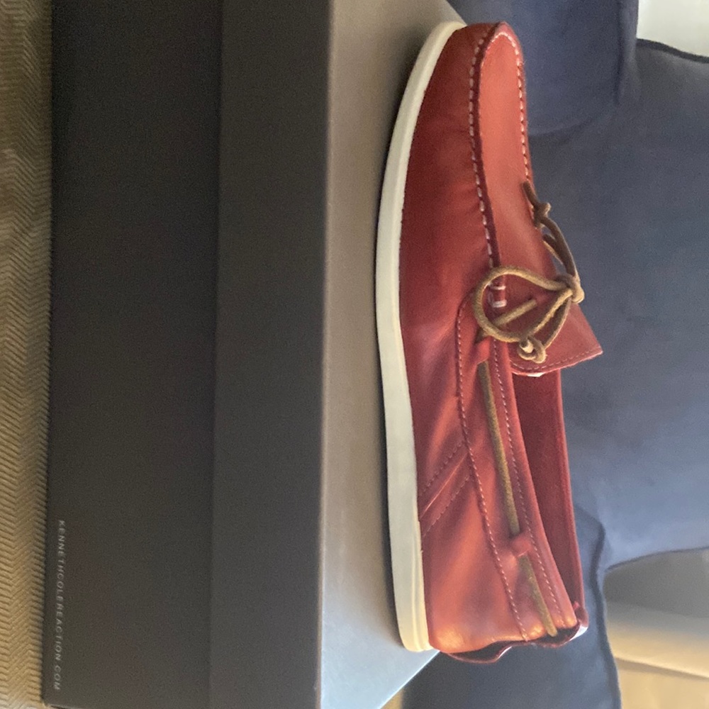Men KennethCole (Reaction)Color-Red,size-9.5.Brand New